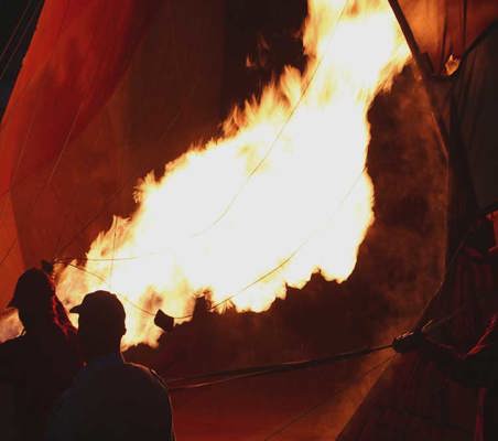 Balloon Safari early morning take off preparations kichwa tembo conservancy Kenya safari ©bushtreksafaris