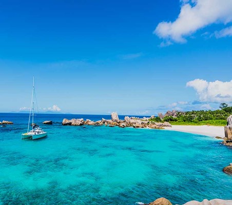 Seychelles Beach & bush safari bespoke honeymoon option indian ocean resort ©bushtreksafaris