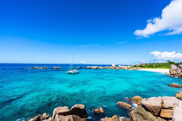 Seychelles beach and bush or honeymoon safari ©bushtreksafaris
