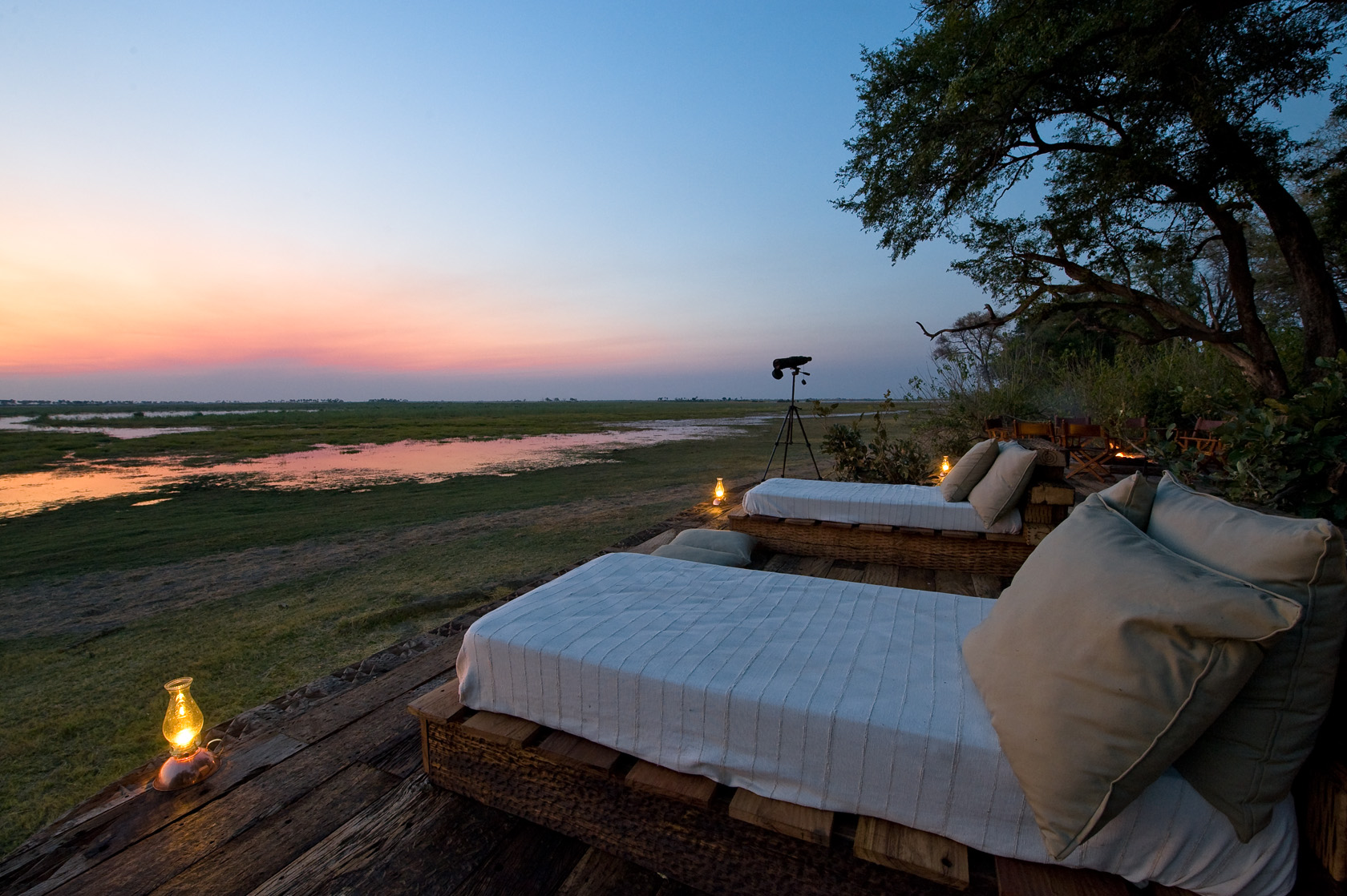 Zibadianja Camp ®bushtreksafaris